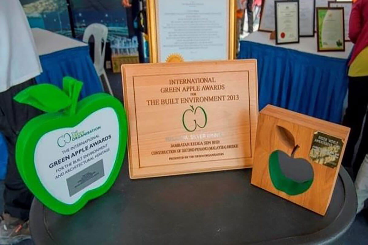 the green apple award 2013 2